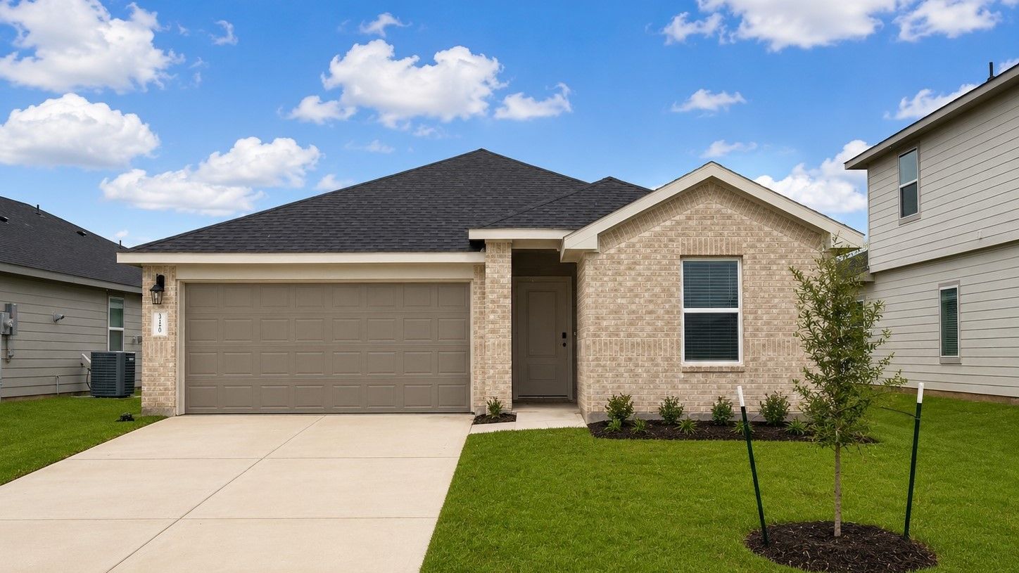 Exterior:Elevation Image 0.