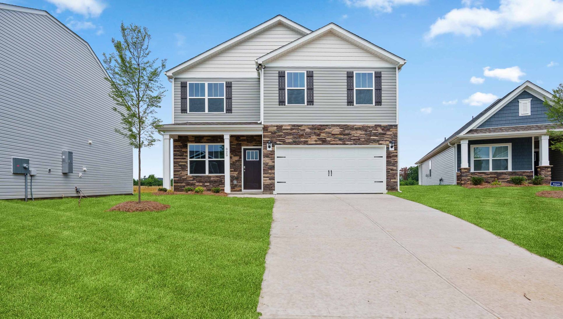 Exterior:Elevation Image 0.