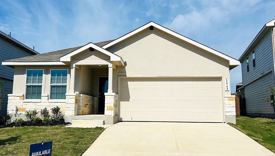 Exterior:Elevation Image 0.