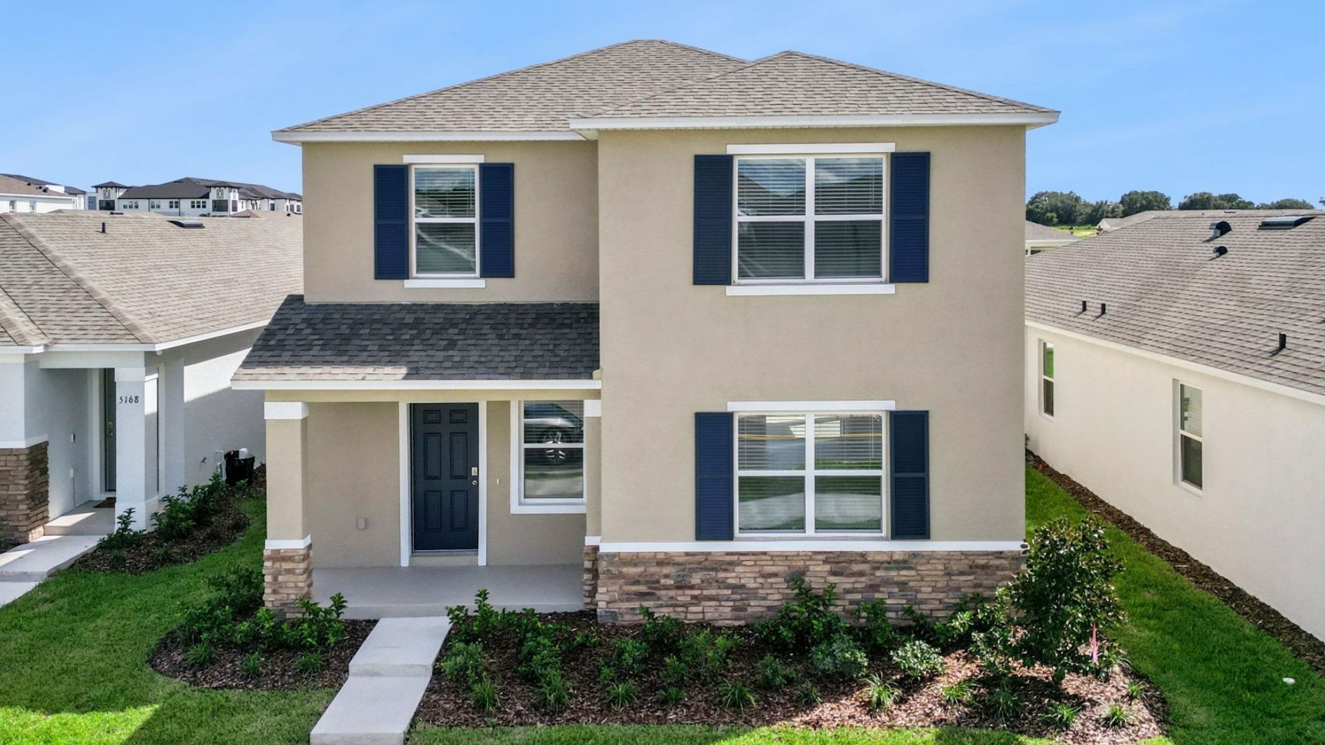 Exterior:Elevation Image 0.