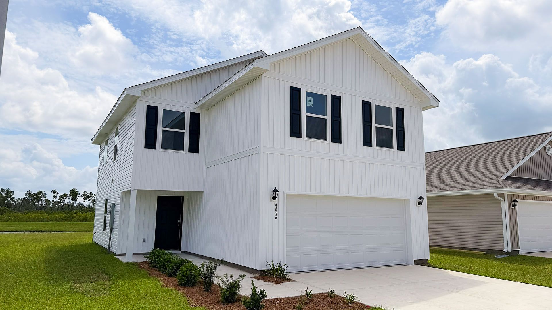 Exterior:Elevation Image 0.