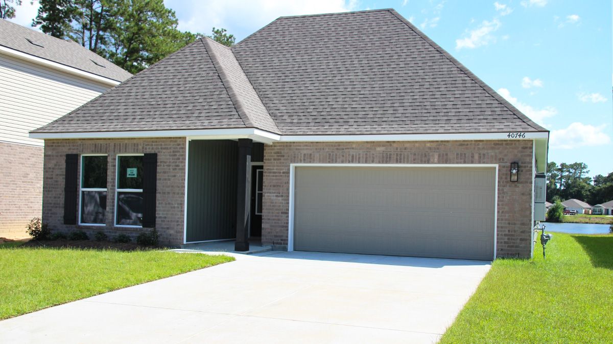 Exterior:Elevation Image 0.