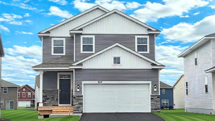 Exterior:Elevation Image 0.