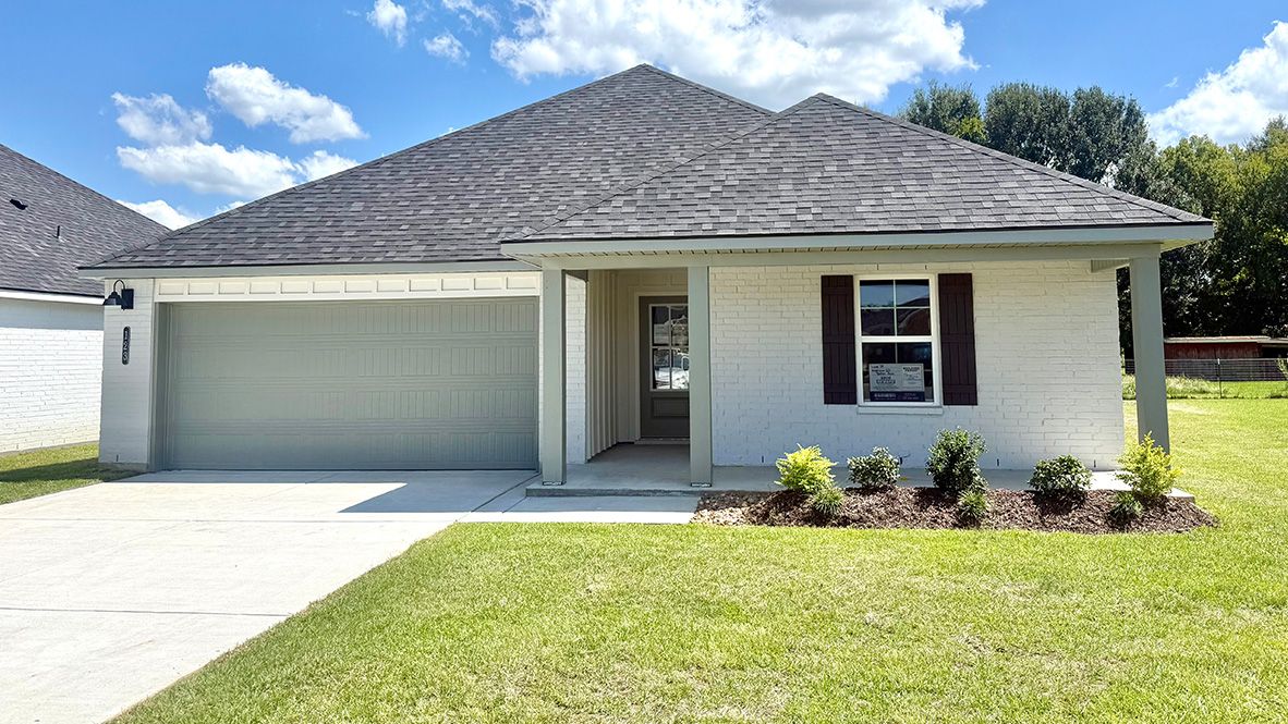 Exterior:Elevation Image 0.