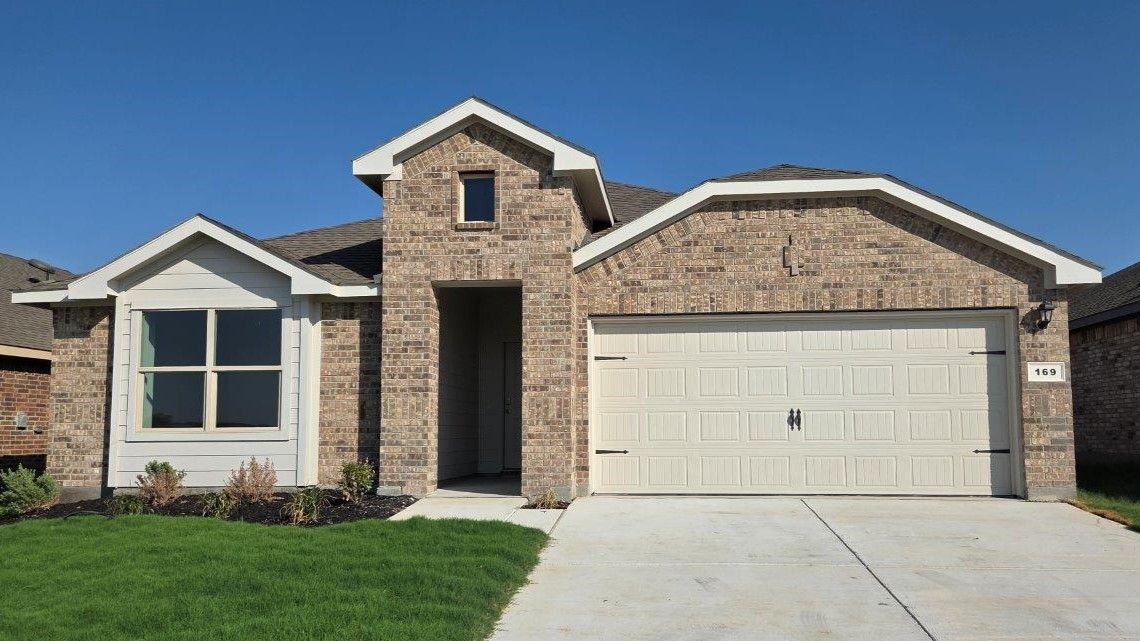 Exterior:Elevation Image 0.
