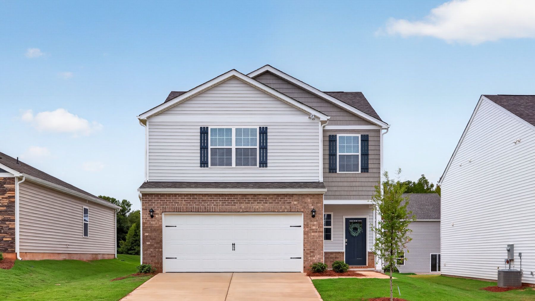 Exterior:Elevation Image 0.