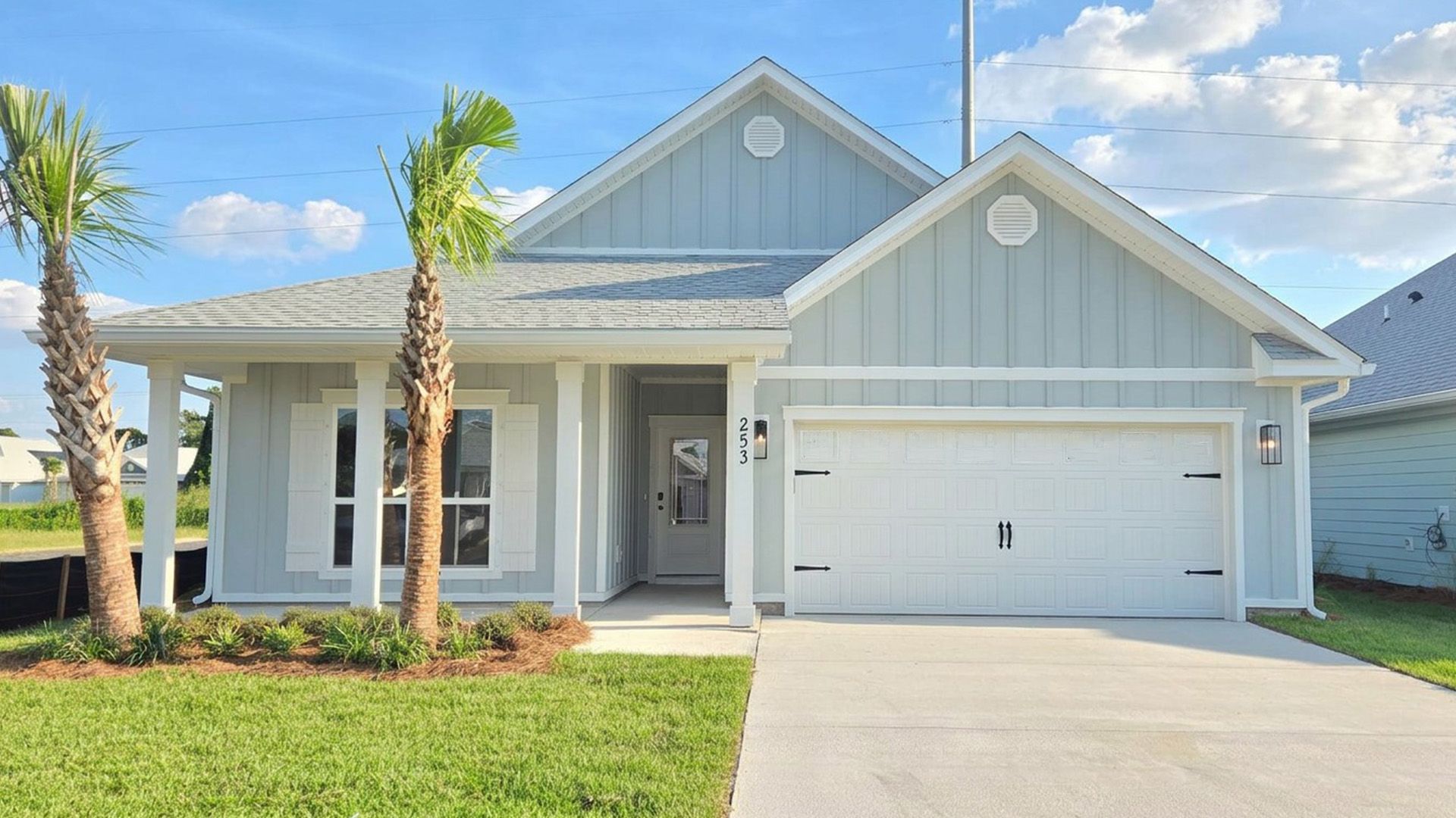 Exterior:Elevation Image 0.