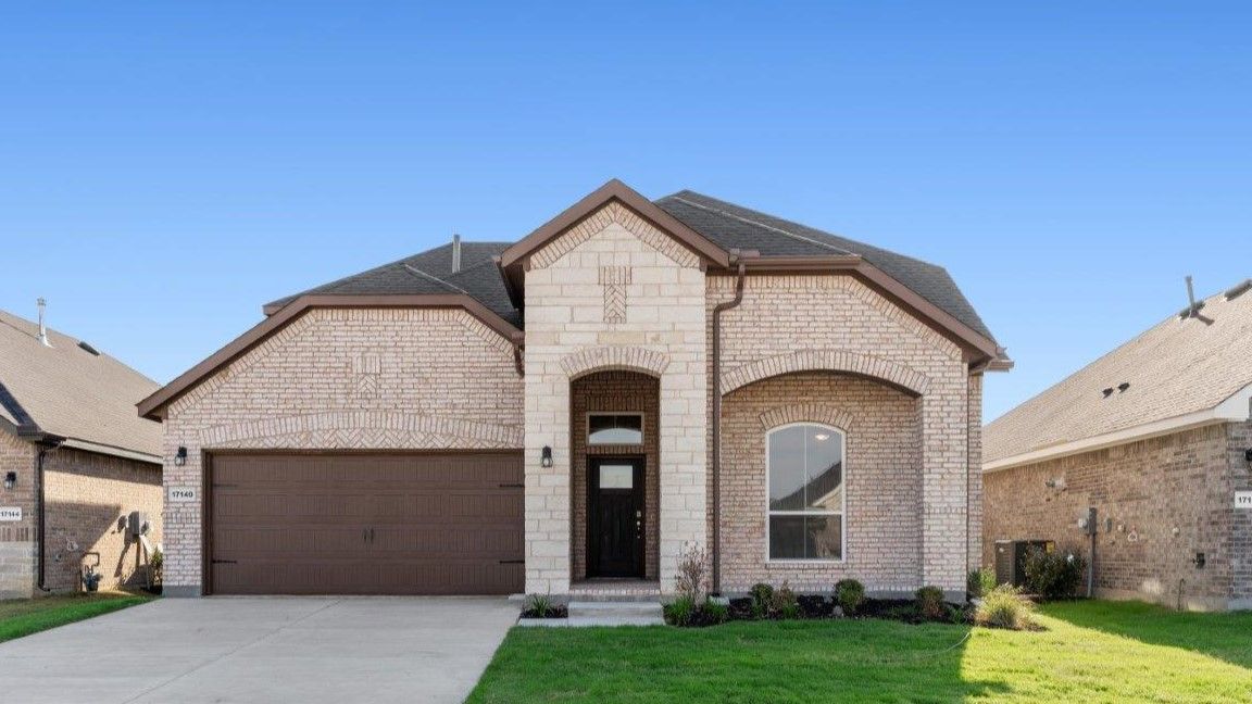 Exterior:Elevation Image 0.