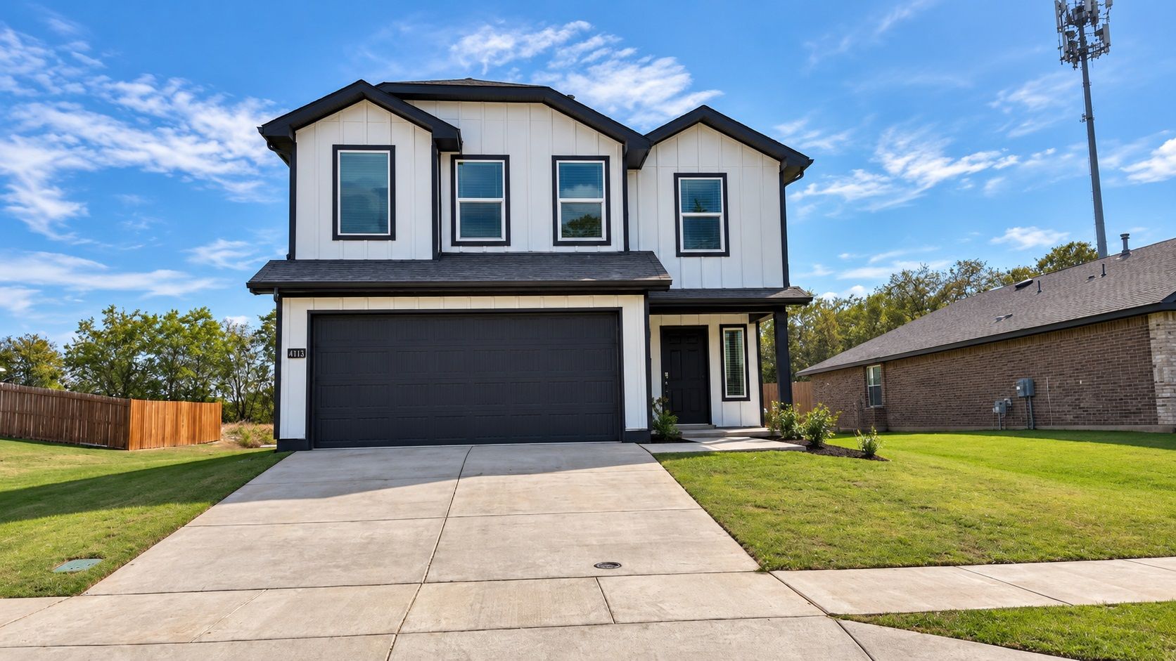 Exterior:Elevation Image 0.