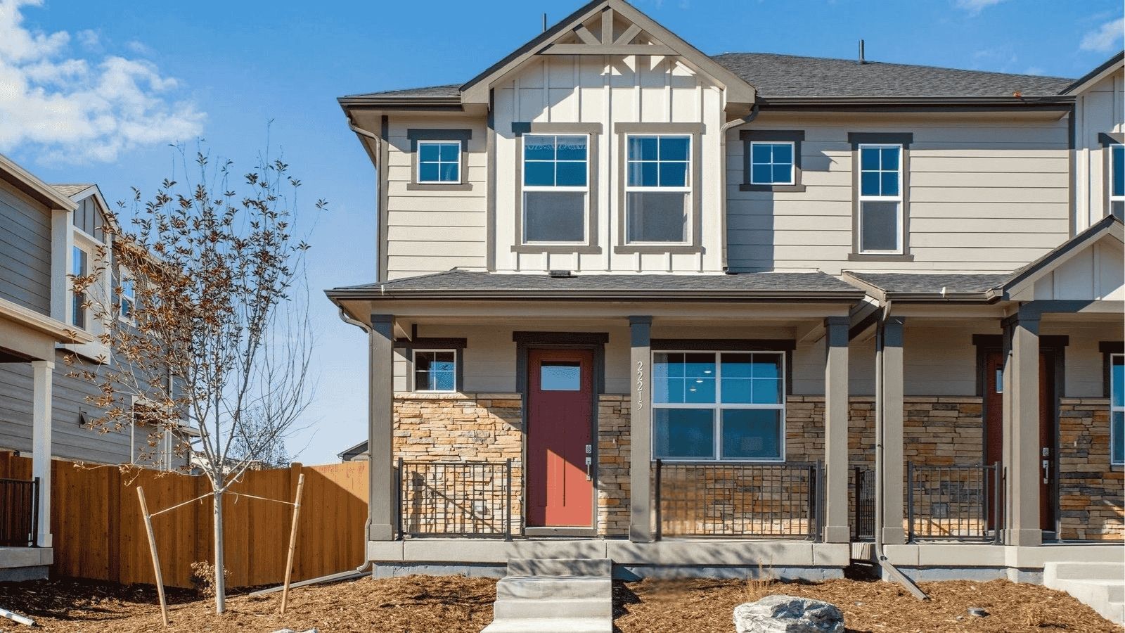 Exterior:Elevation Image 0.