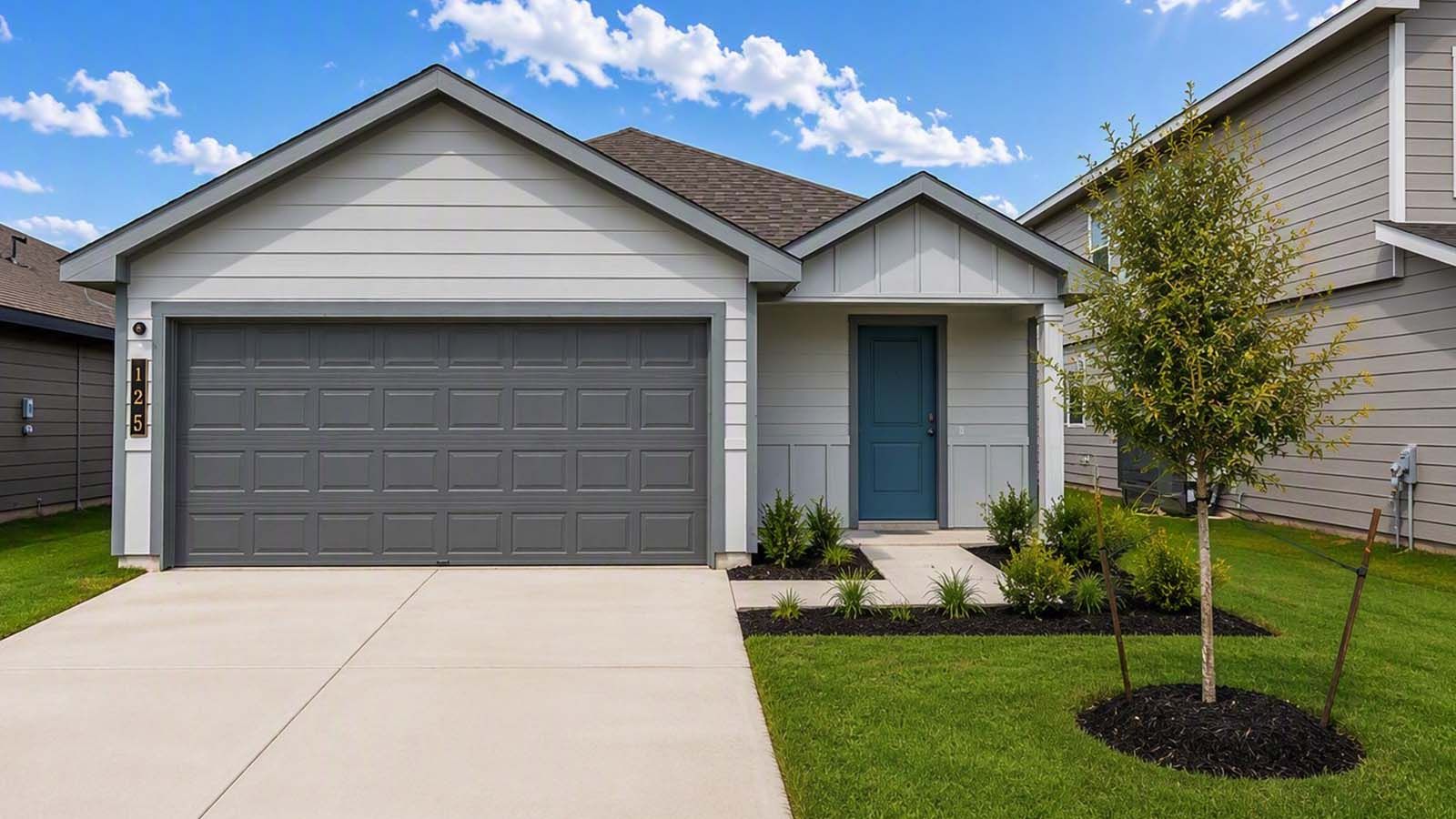 Exterior:Elevation Image 0.