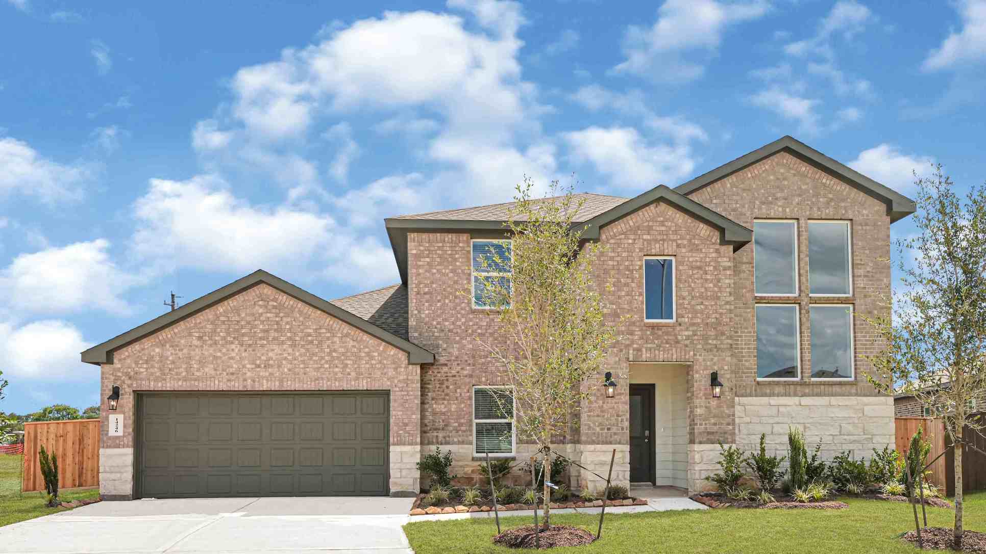 Exterior:Elevation Image 0.