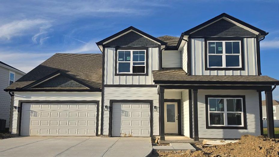 Exterior:Elevation Image 0.