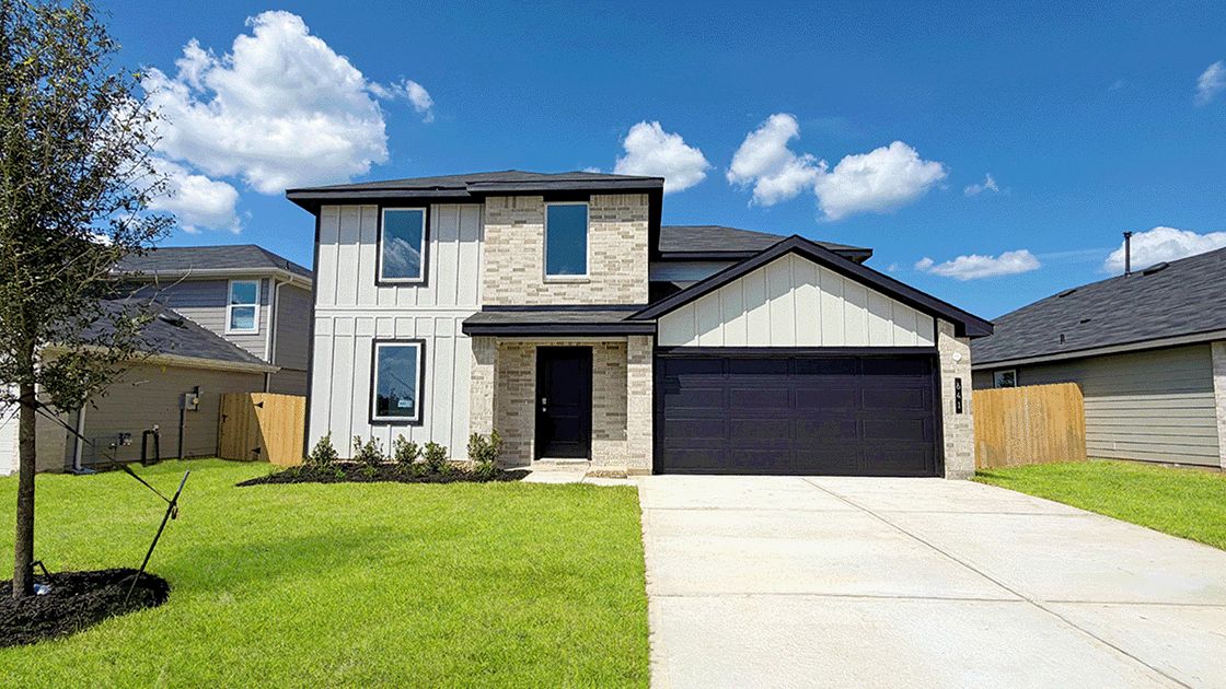 Exterior:Elevation Image 0.