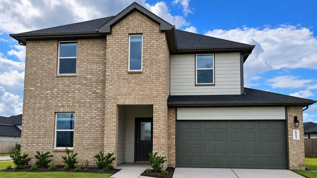 Exterior:Elevation Image 0.