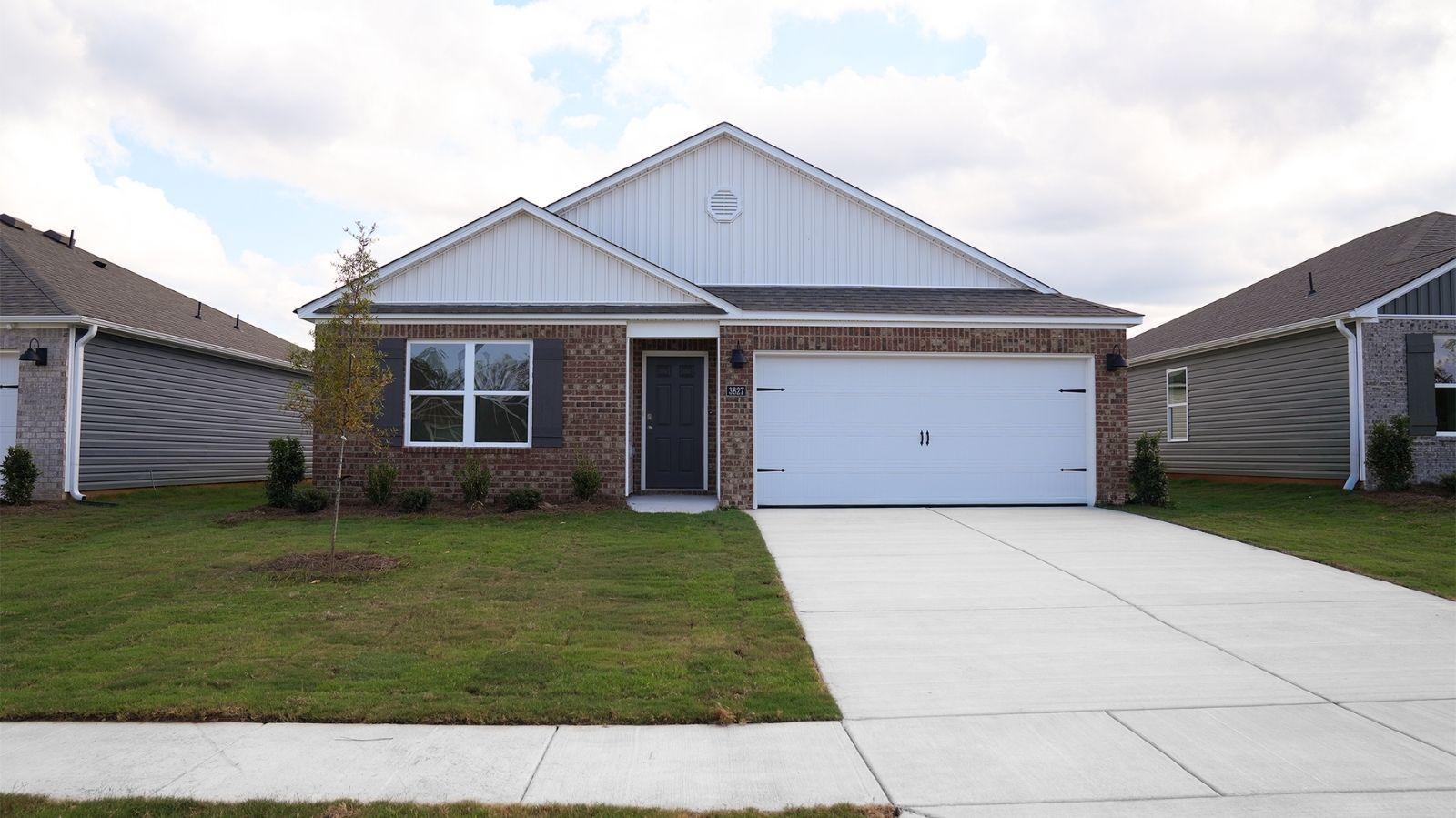 Exterior:Elevation Image 0.