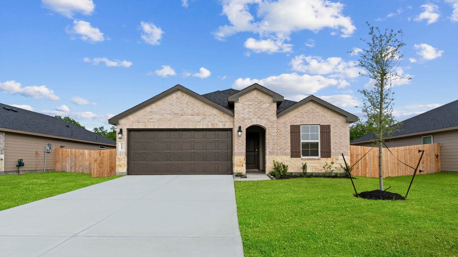Exterior:Elevation Image 0.