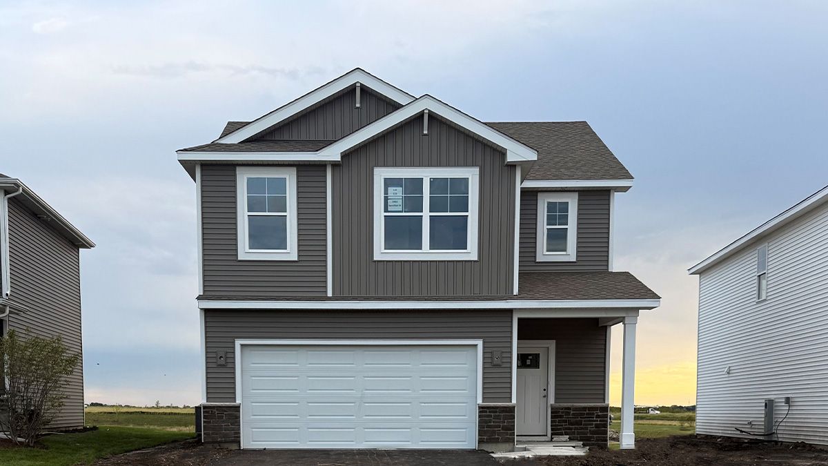 Exterior:Elevation Image 0.