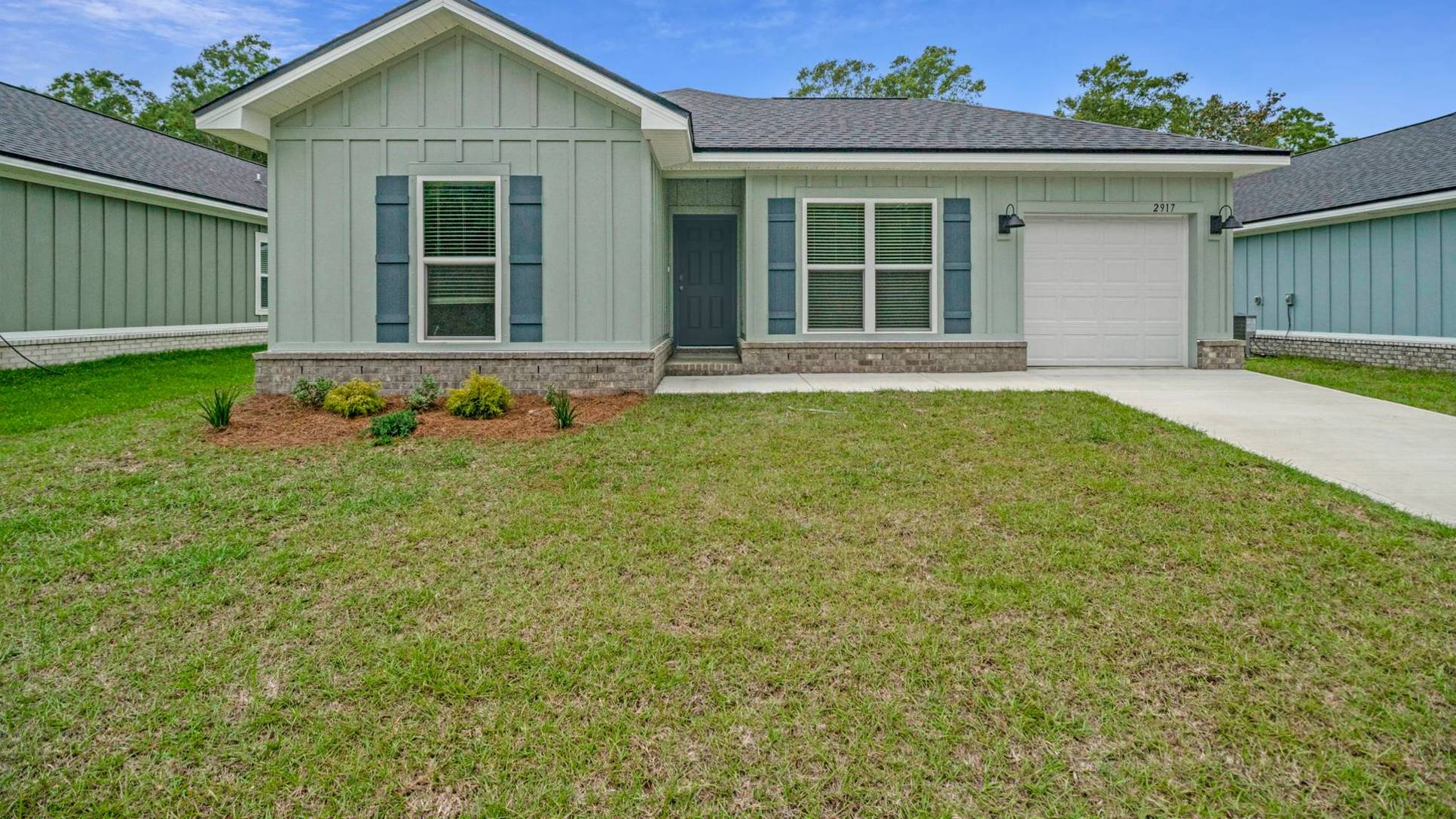 Exterior:Elevation Image 0.