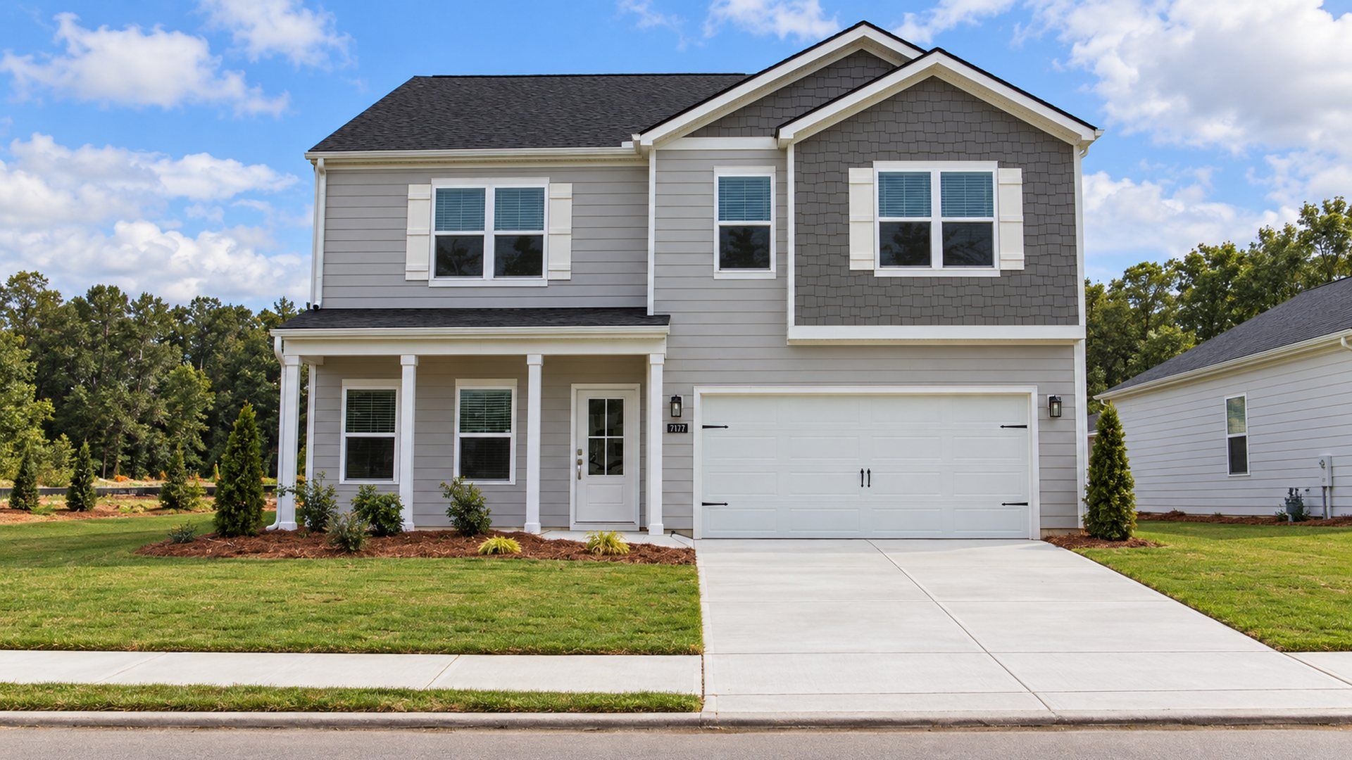 Exterior:Elevation Image 0.