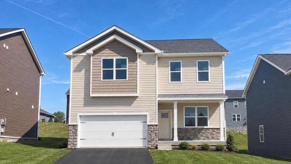 Exterior:Elevation Image 0.
