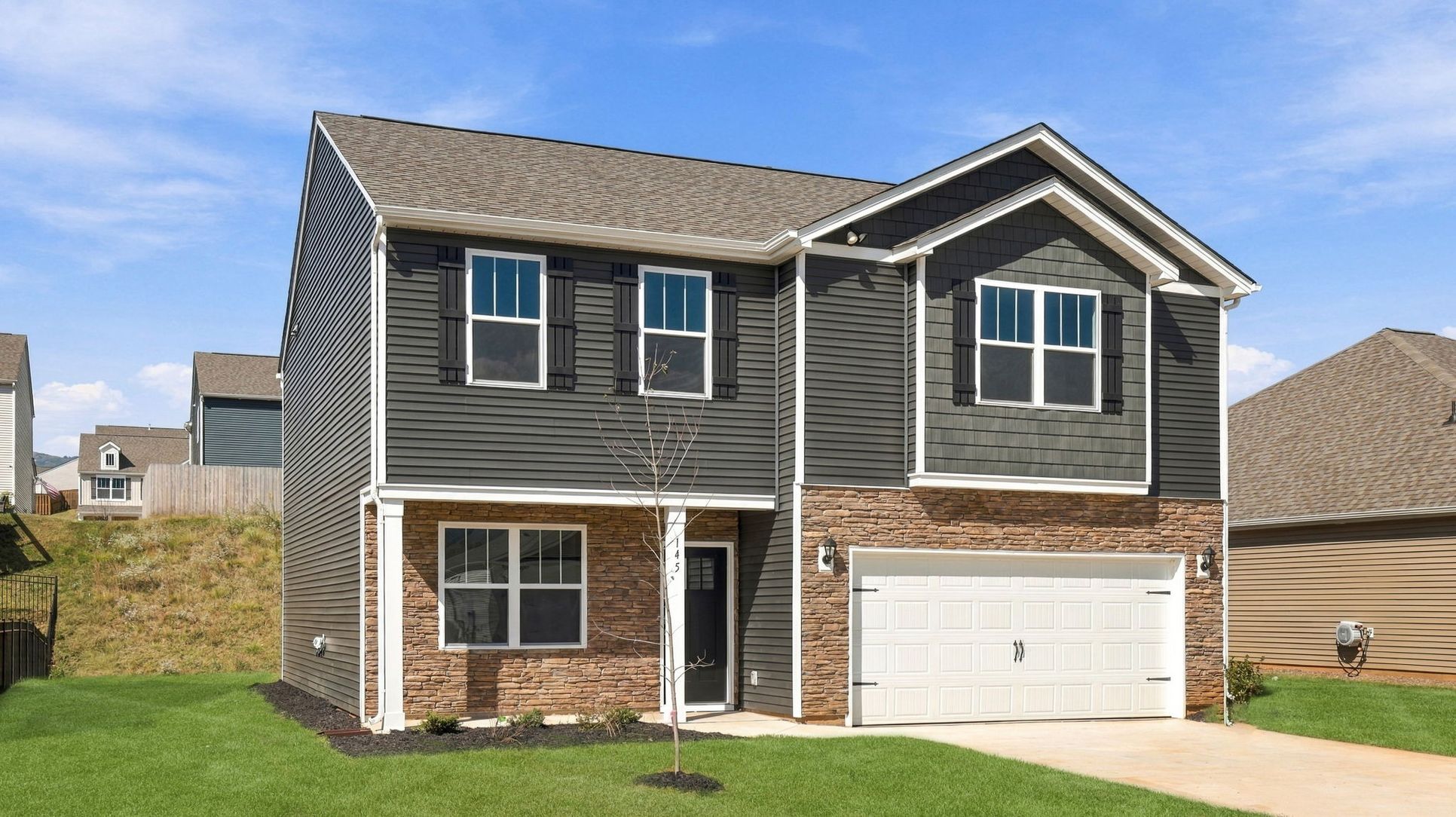 Exterior:Elevation Image 0.