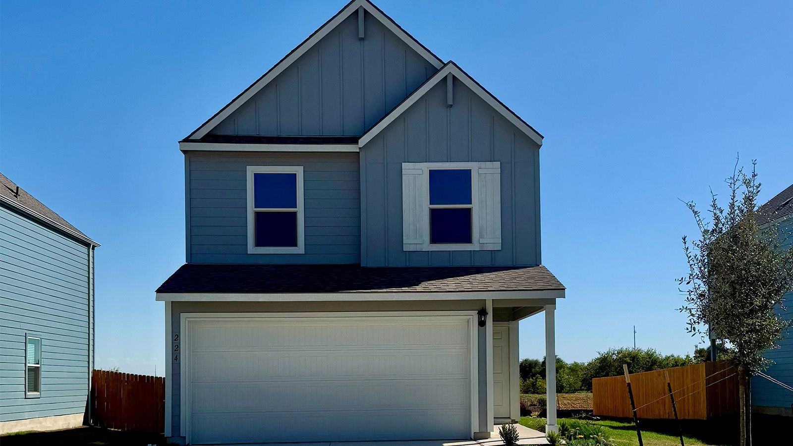 Exterior:Elevation Image 0.