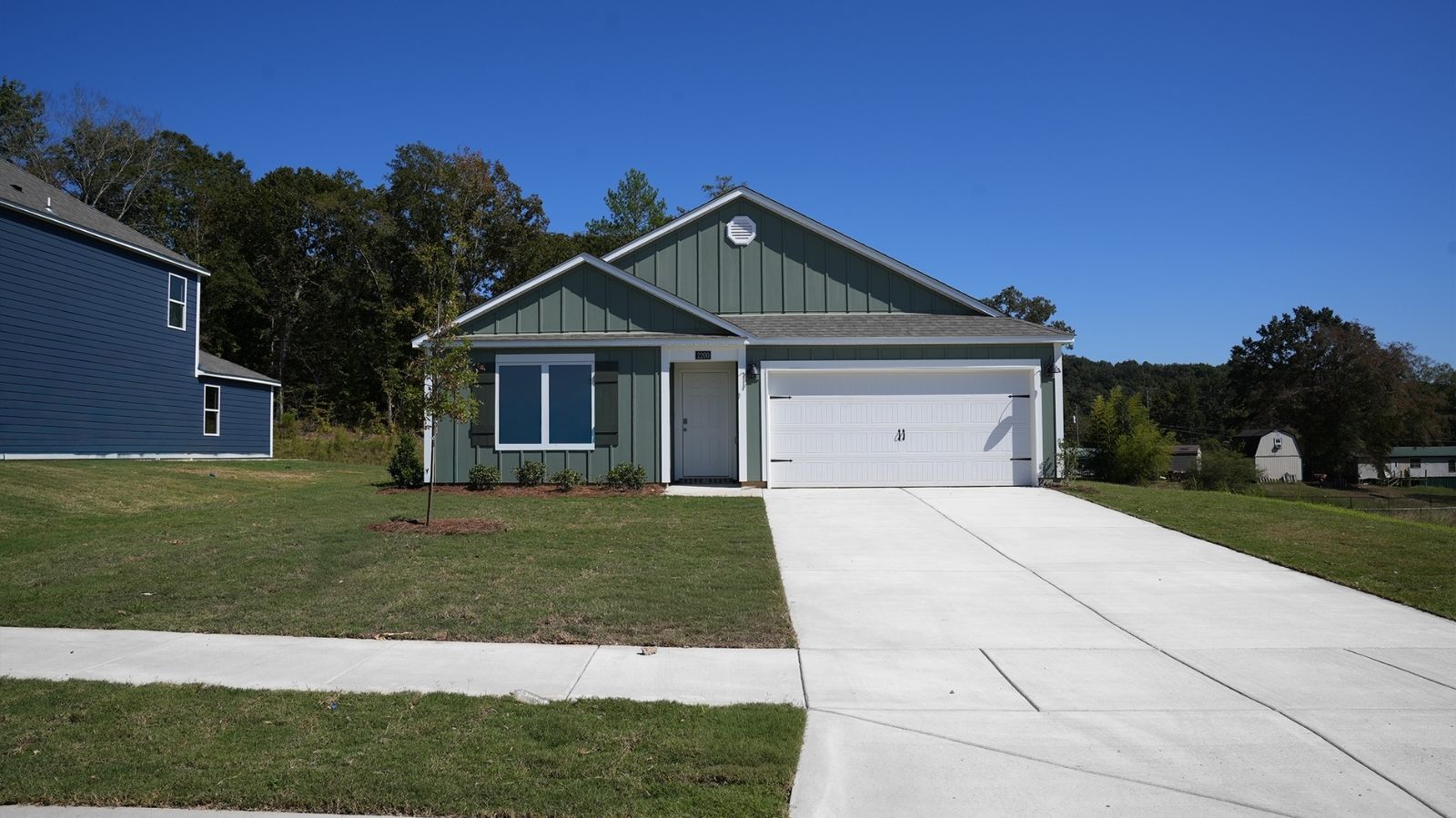 Exterior:Elevation Image 0.