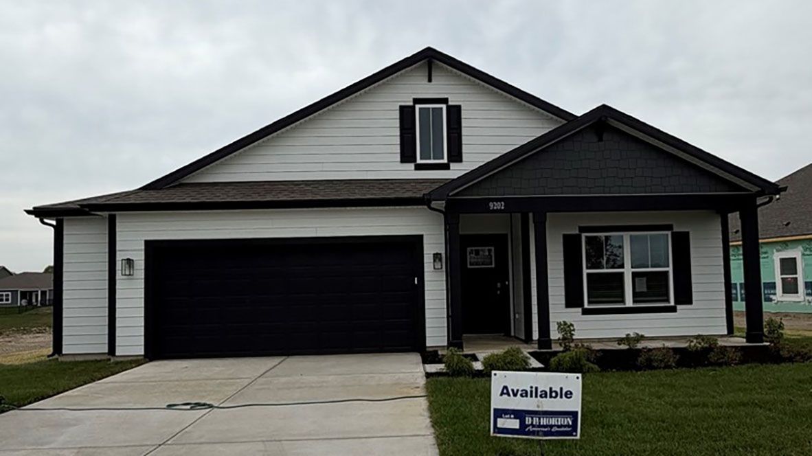 Exterior:Elevation Image 0.