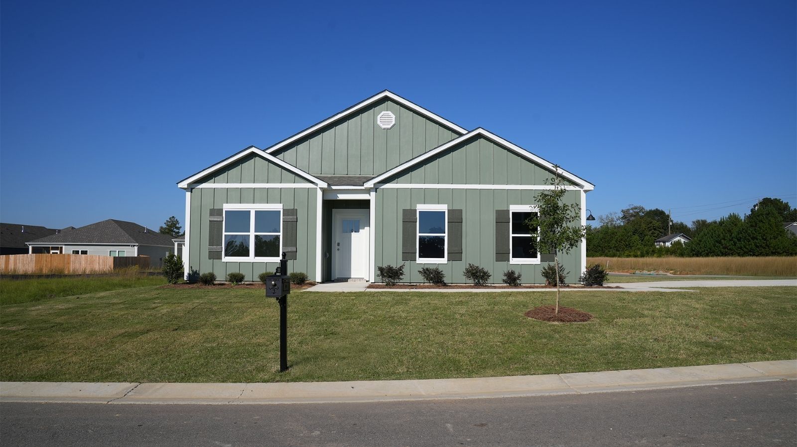 Exterior:Elevation Image 0.