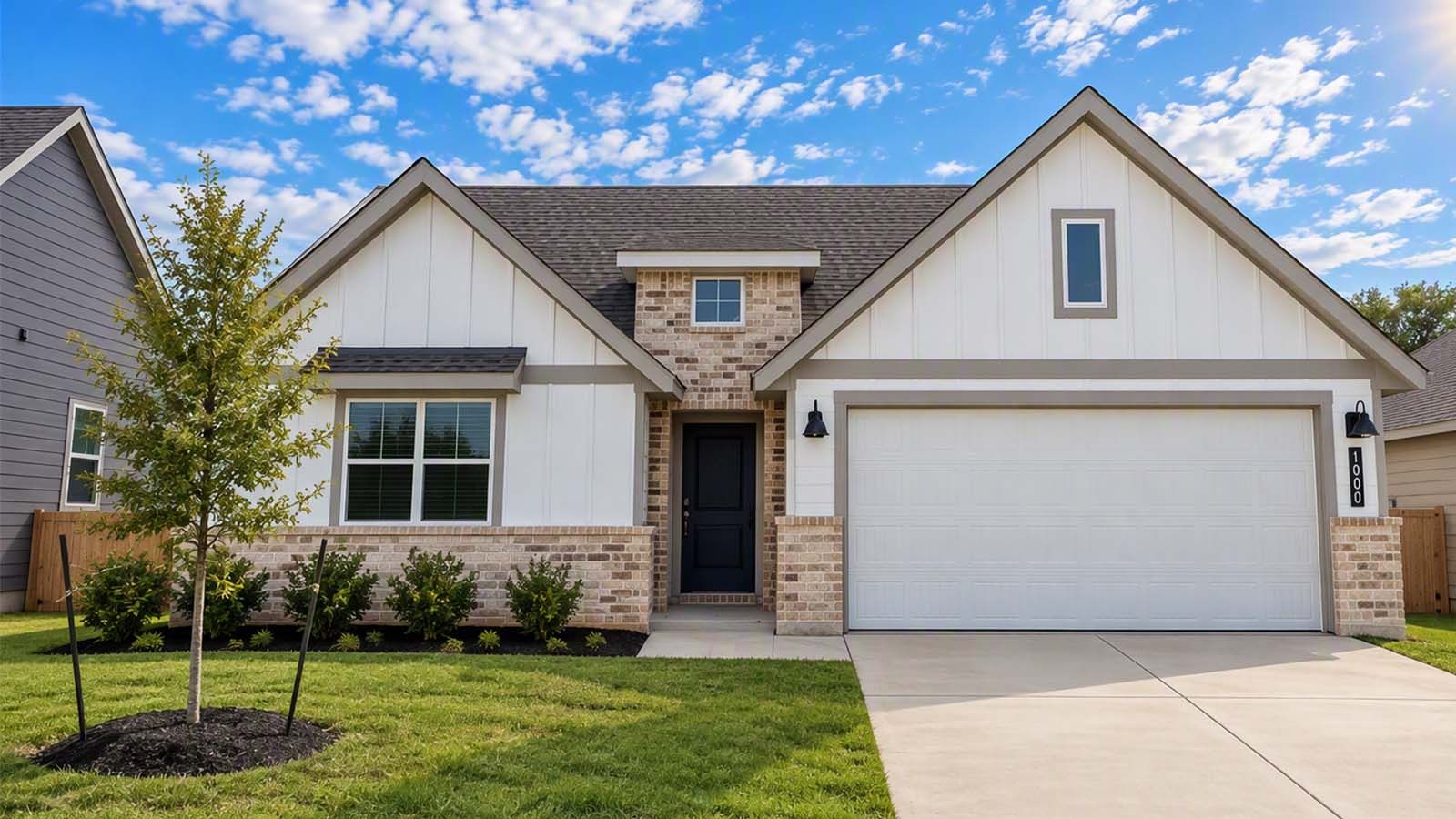Exterior:Elevation Image 0.