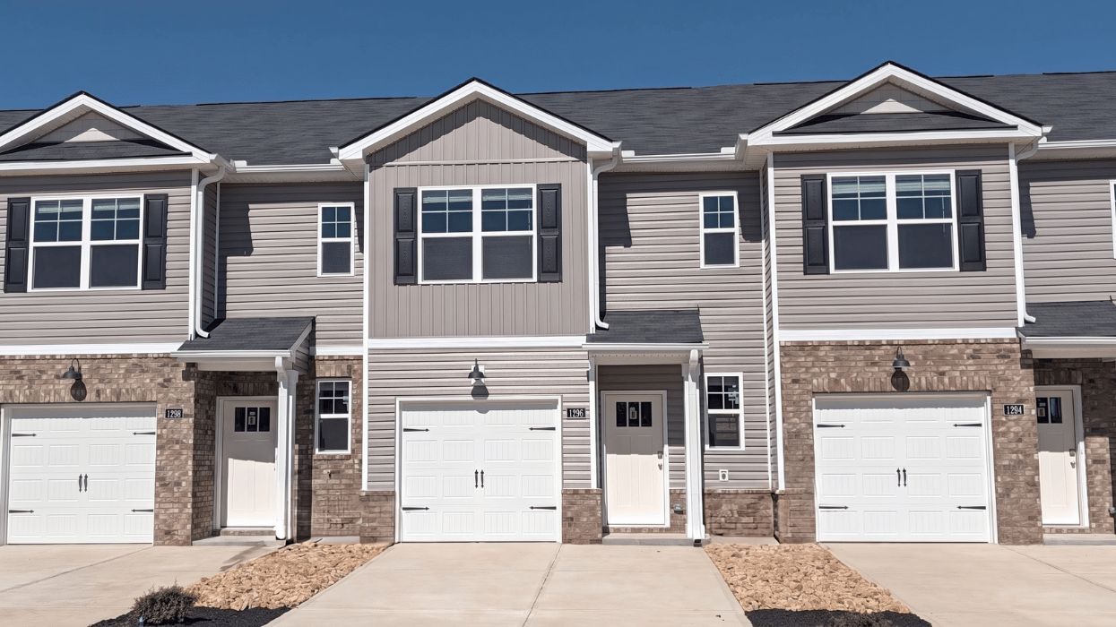 Exterior:Elevation Image 0.