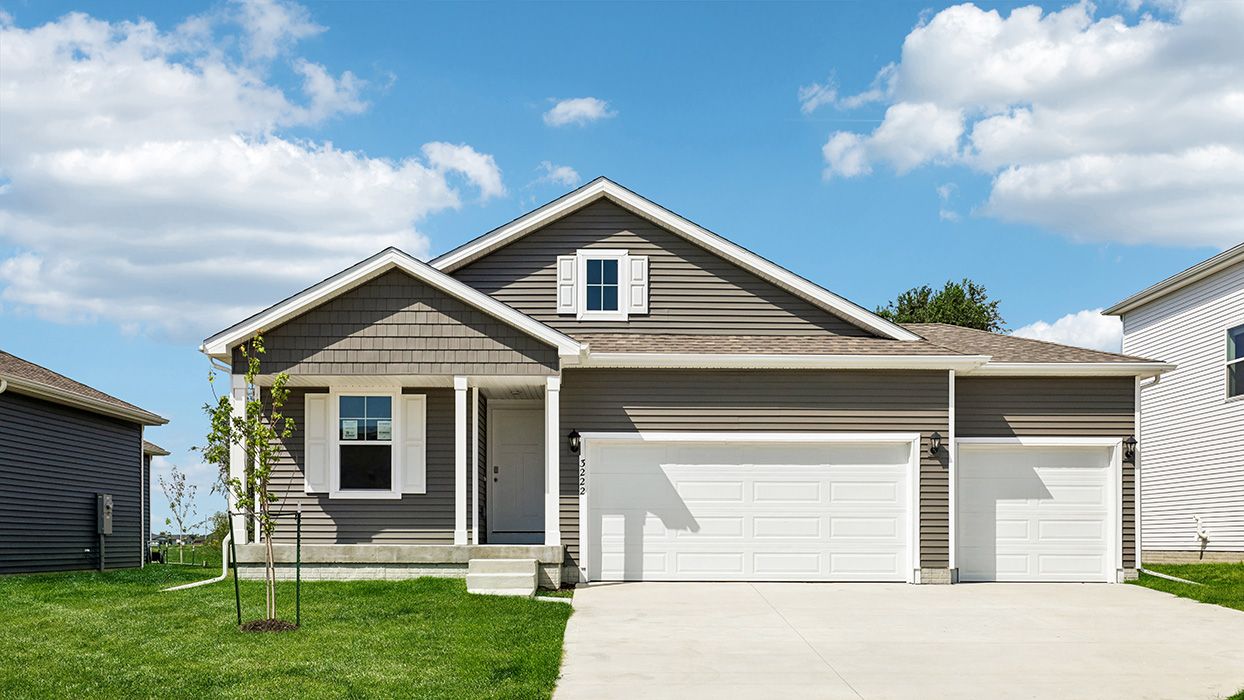 Exterior:Elevation Image 0.