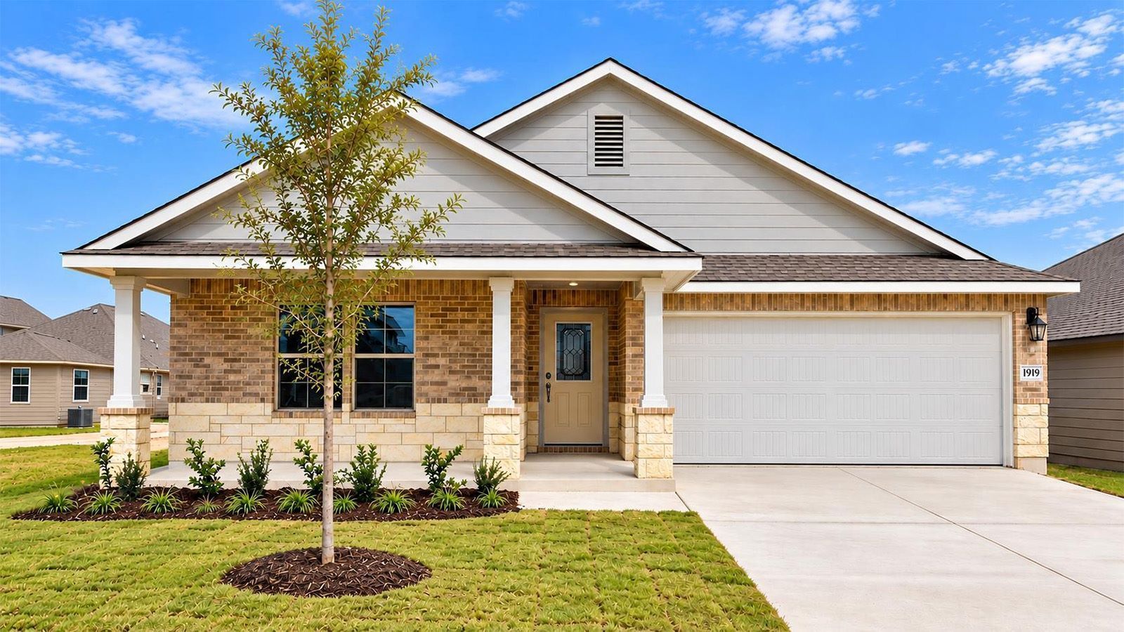Exterior:Elevation Image 0.