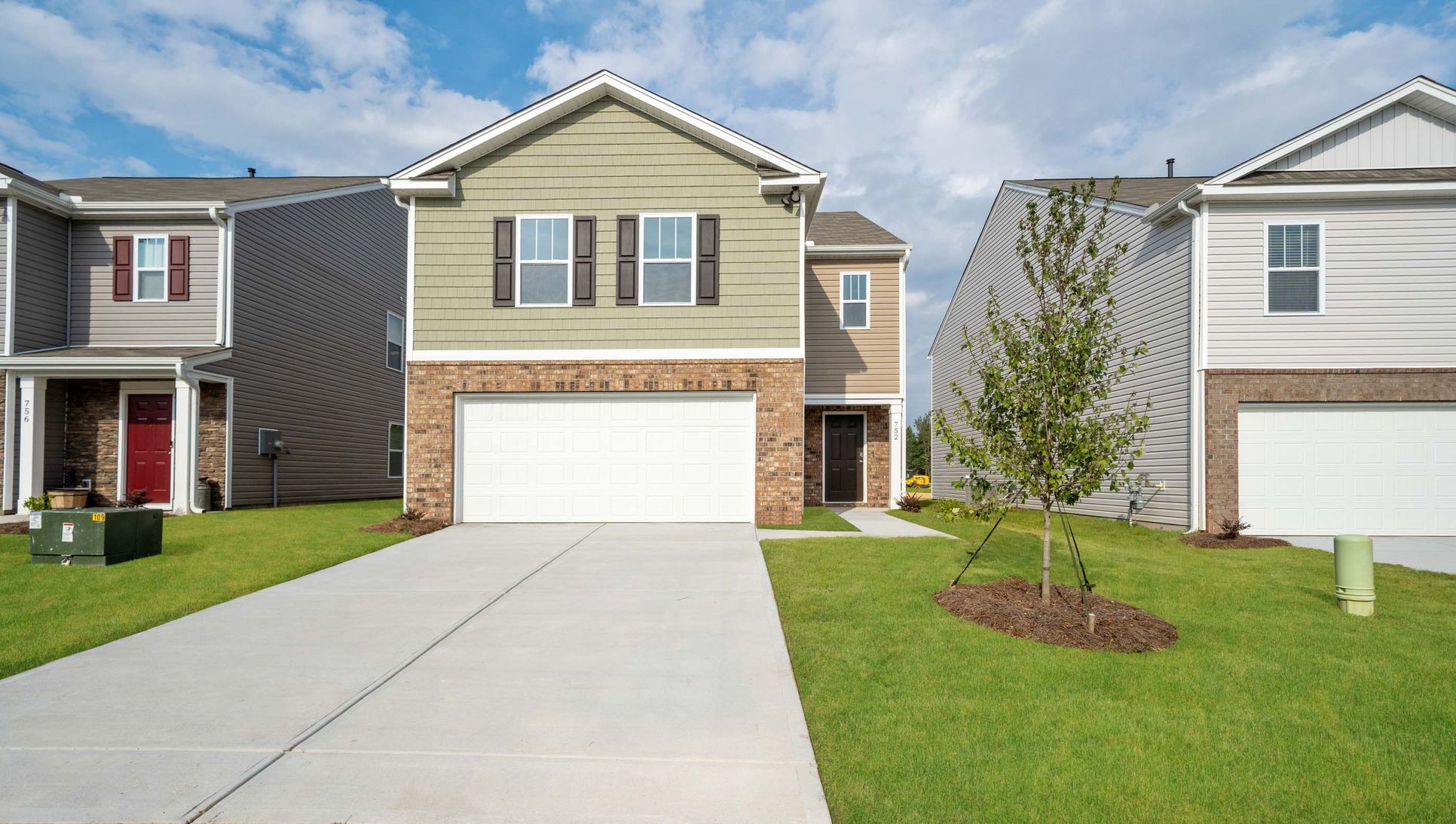 Exterior:Elevation Image 0.