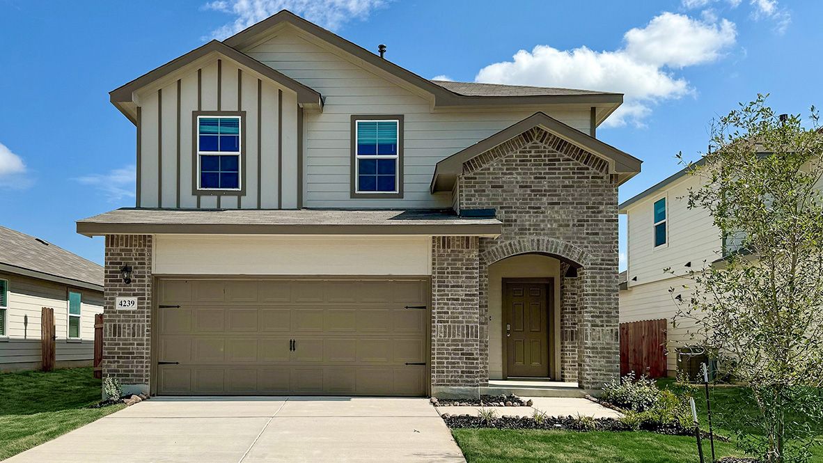 Exterior:Elevation Image 0.