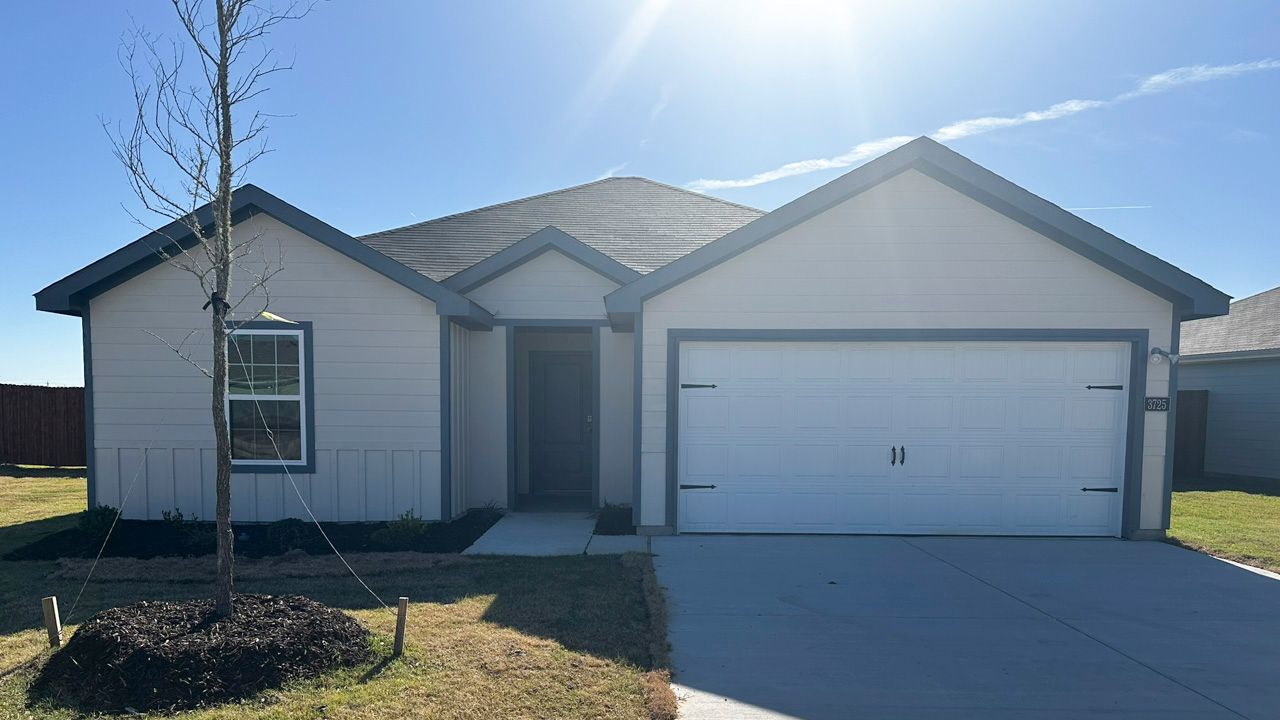 Exterior:Elevation Image 0.