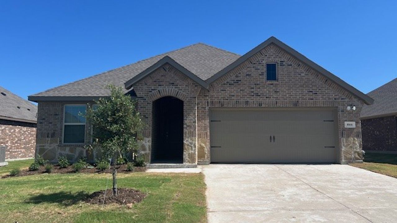 Exterior:Elevation Image 0.