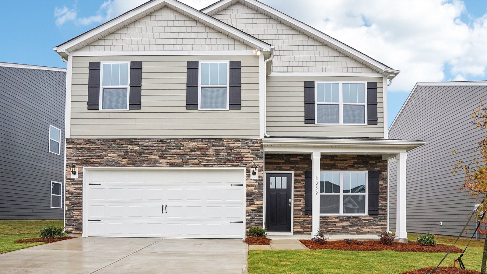 Exterior:Elevation Image 0.