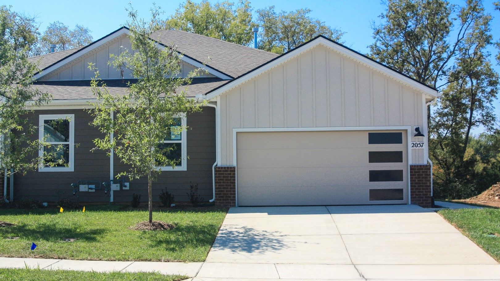Exterior:Elevation Image 0.