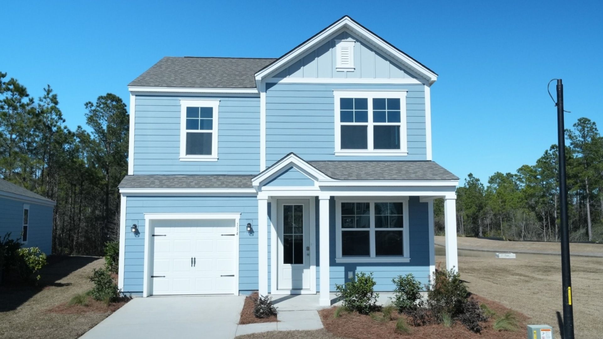 Exterior:Elevation Image 0.