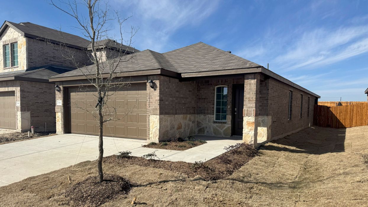 Exterior:Elevation Image 0.