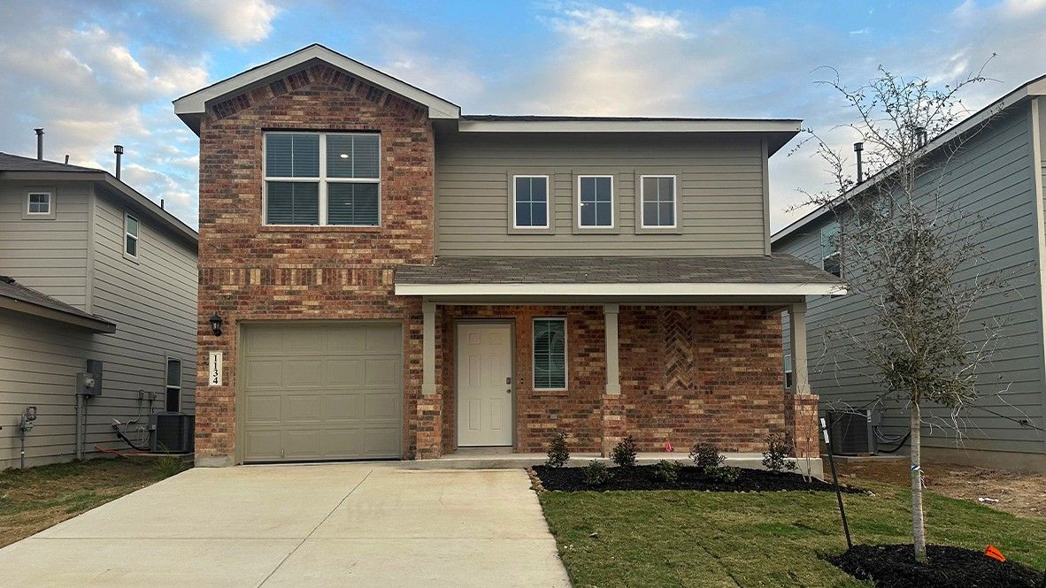 Exterior:Elevation Image 0.