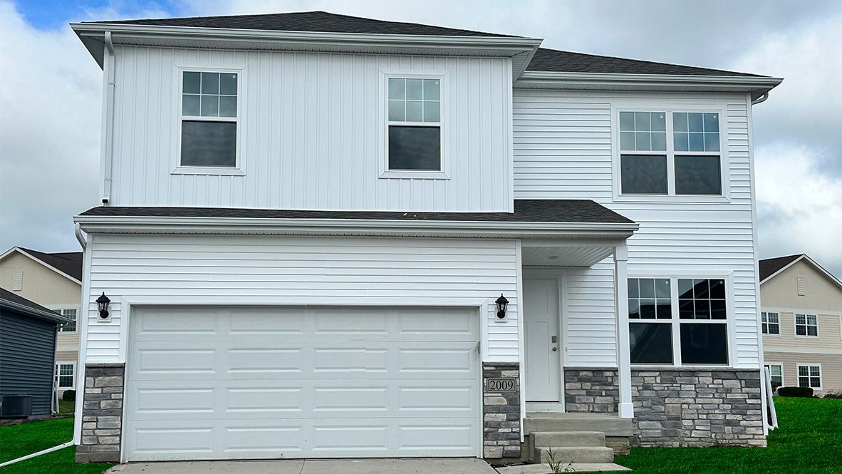 Exterior:Elevation Image 0.
