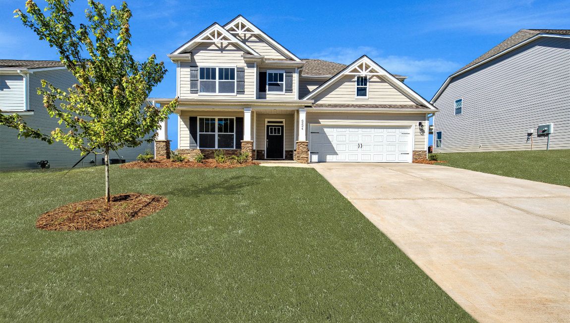Exterior:Elevation Image 0.