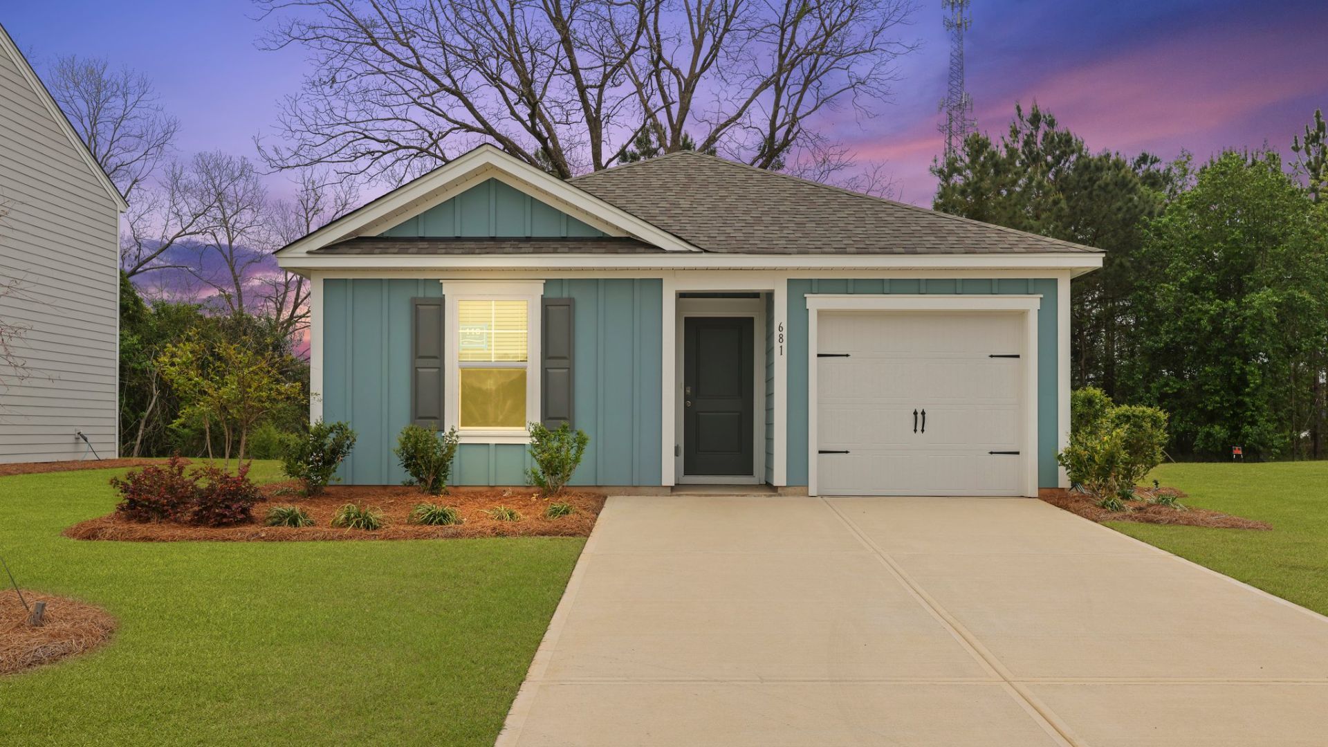 Exterior:Elevation Image 0.