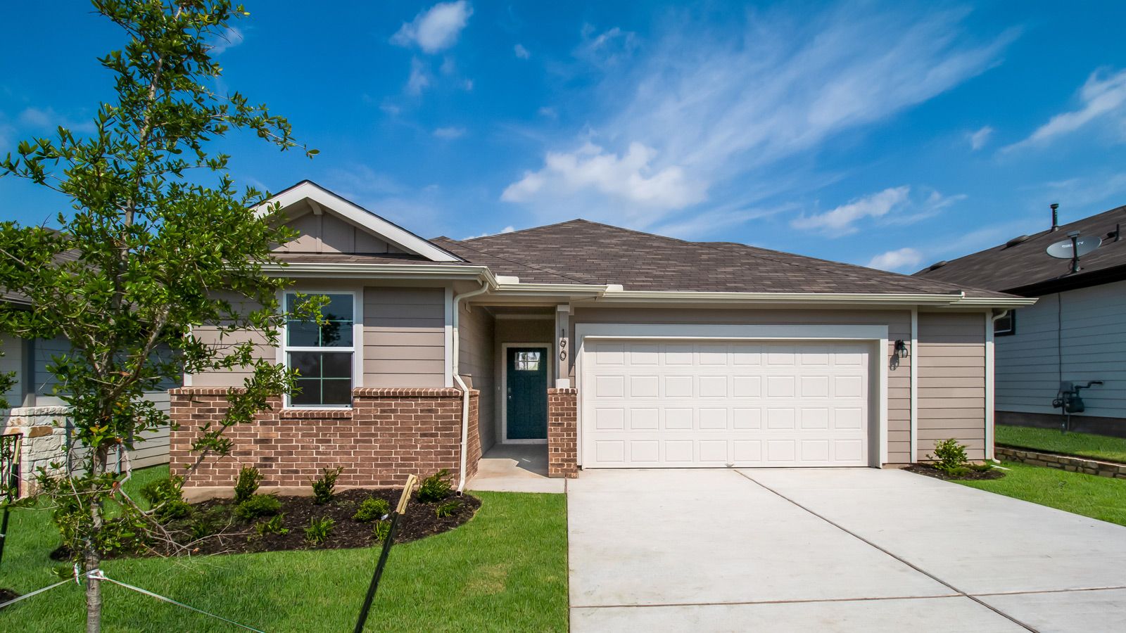 Exterior:Elevation Image 0.