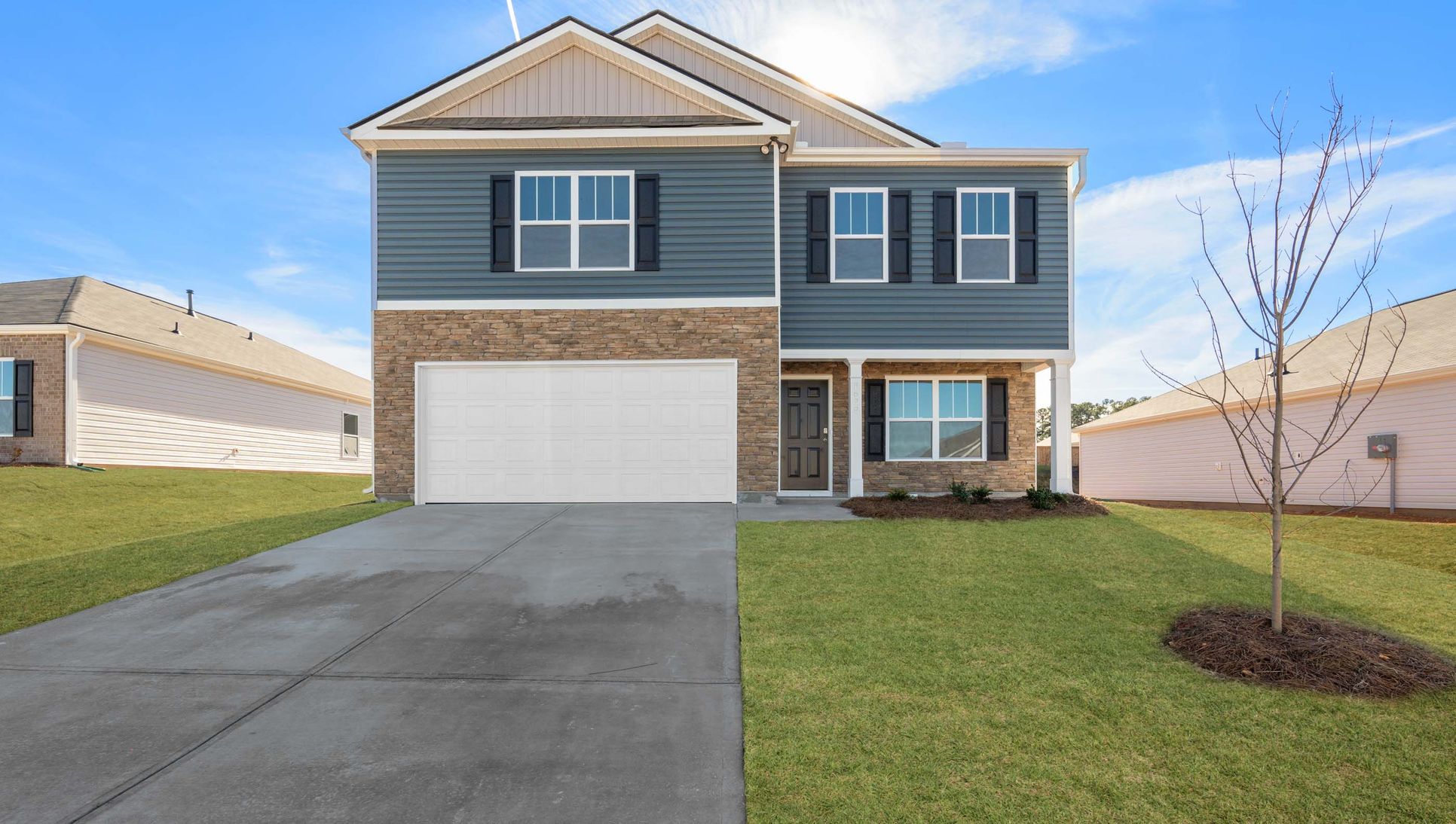 Exterior:Elevation Image 0.