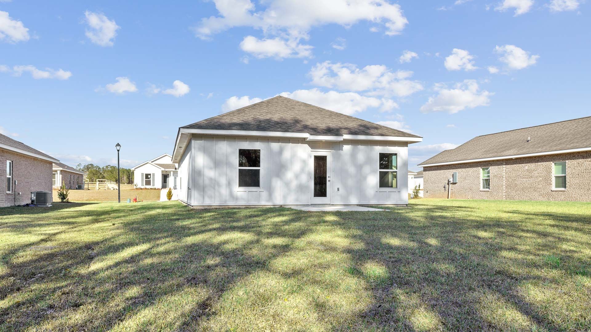 Exterior:Elevation Image 31.