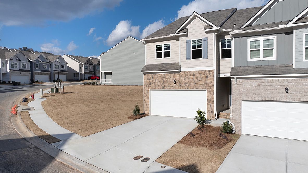 Exterior:Elevation Image 0.